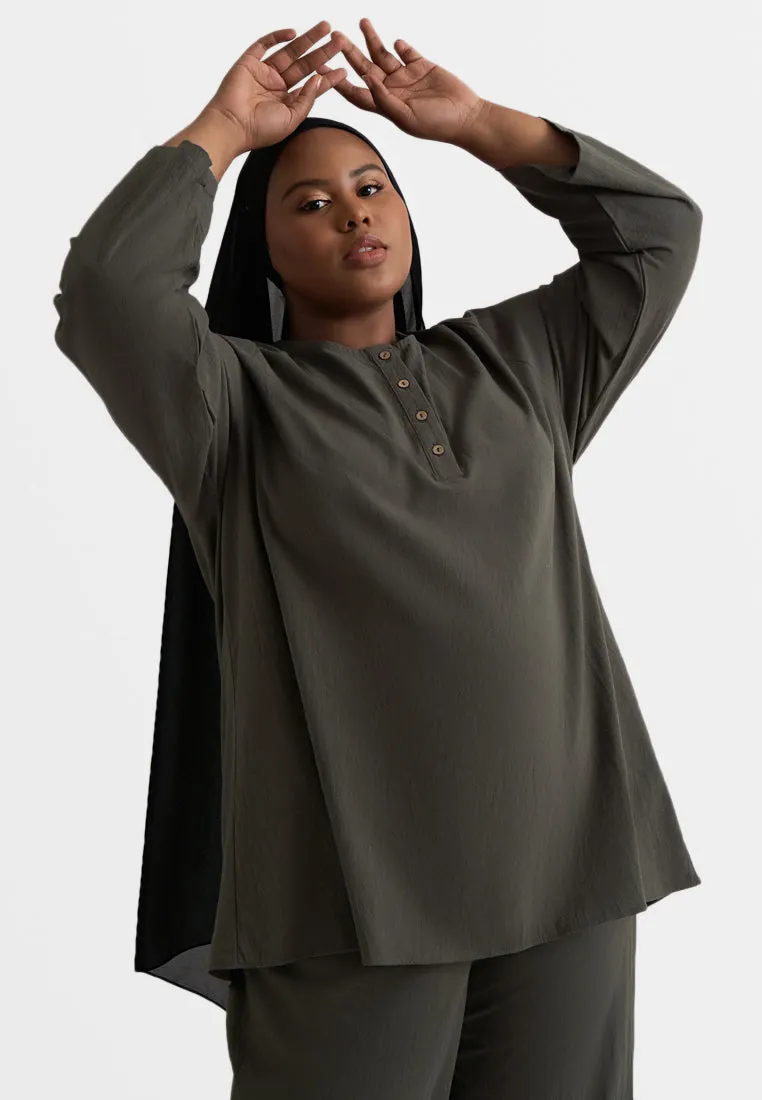 Aman ZEN Effortless Half Button Top