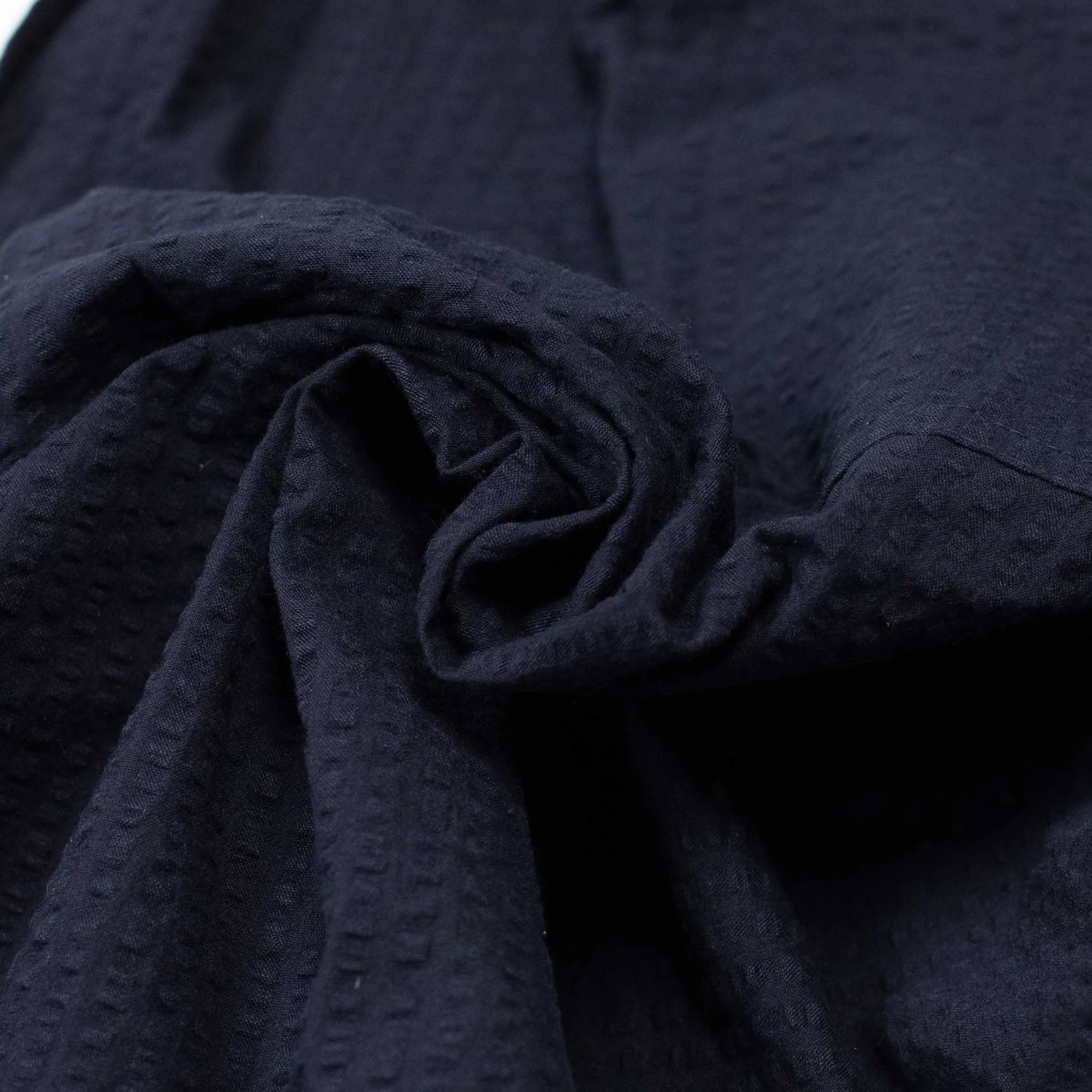 Easy drawstring pants in navy cotton seersucker