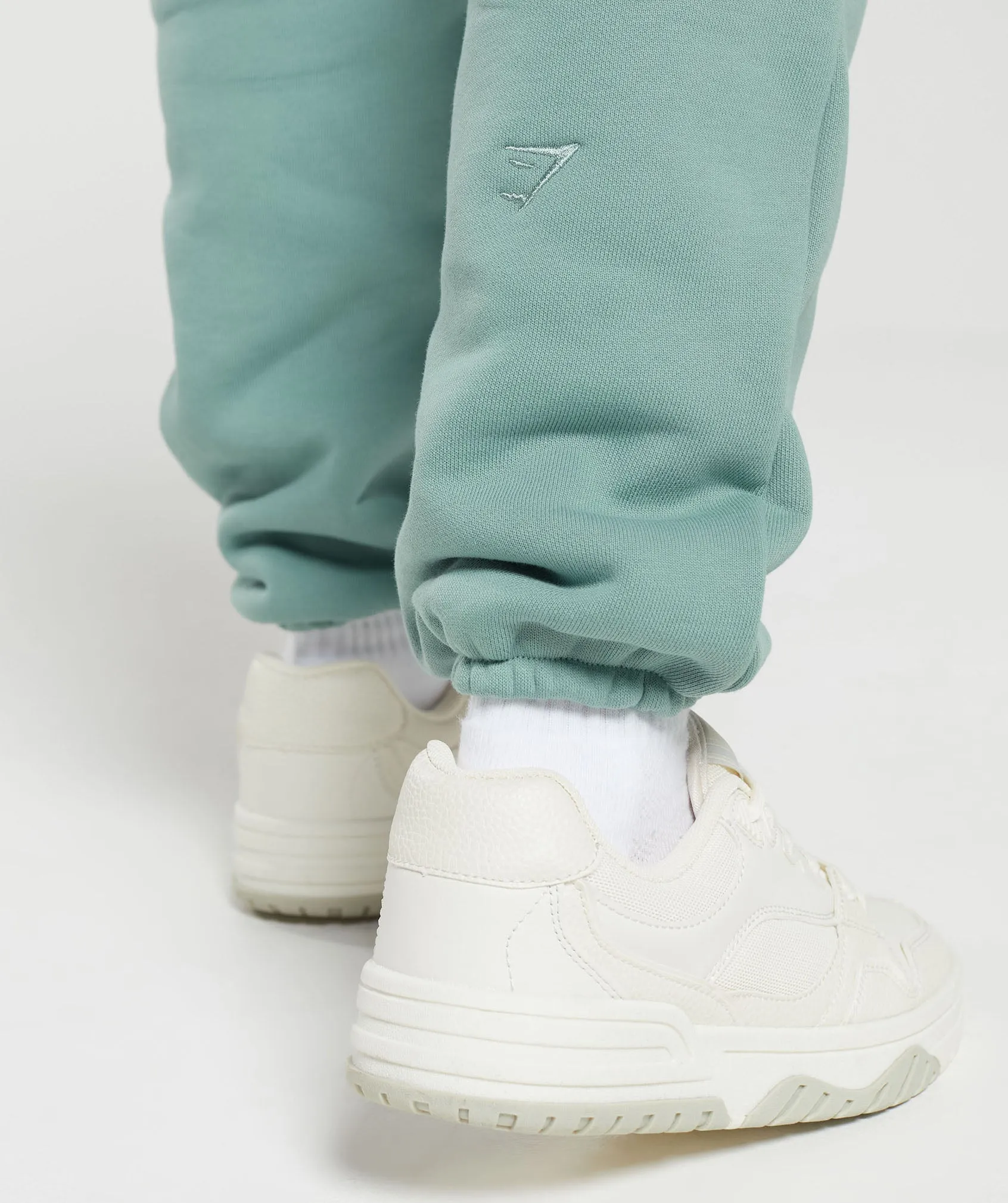 Gymshark Heavyweight Loopback Sweat Joggers - Duck Egg Blue