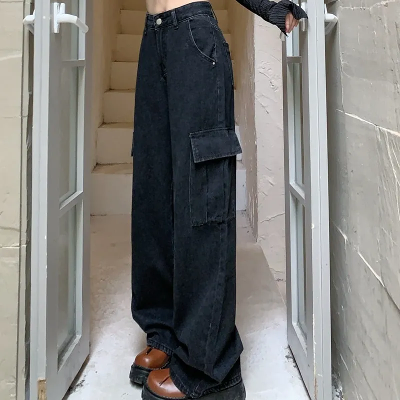 High-waisted loose-fitting wide leg pants