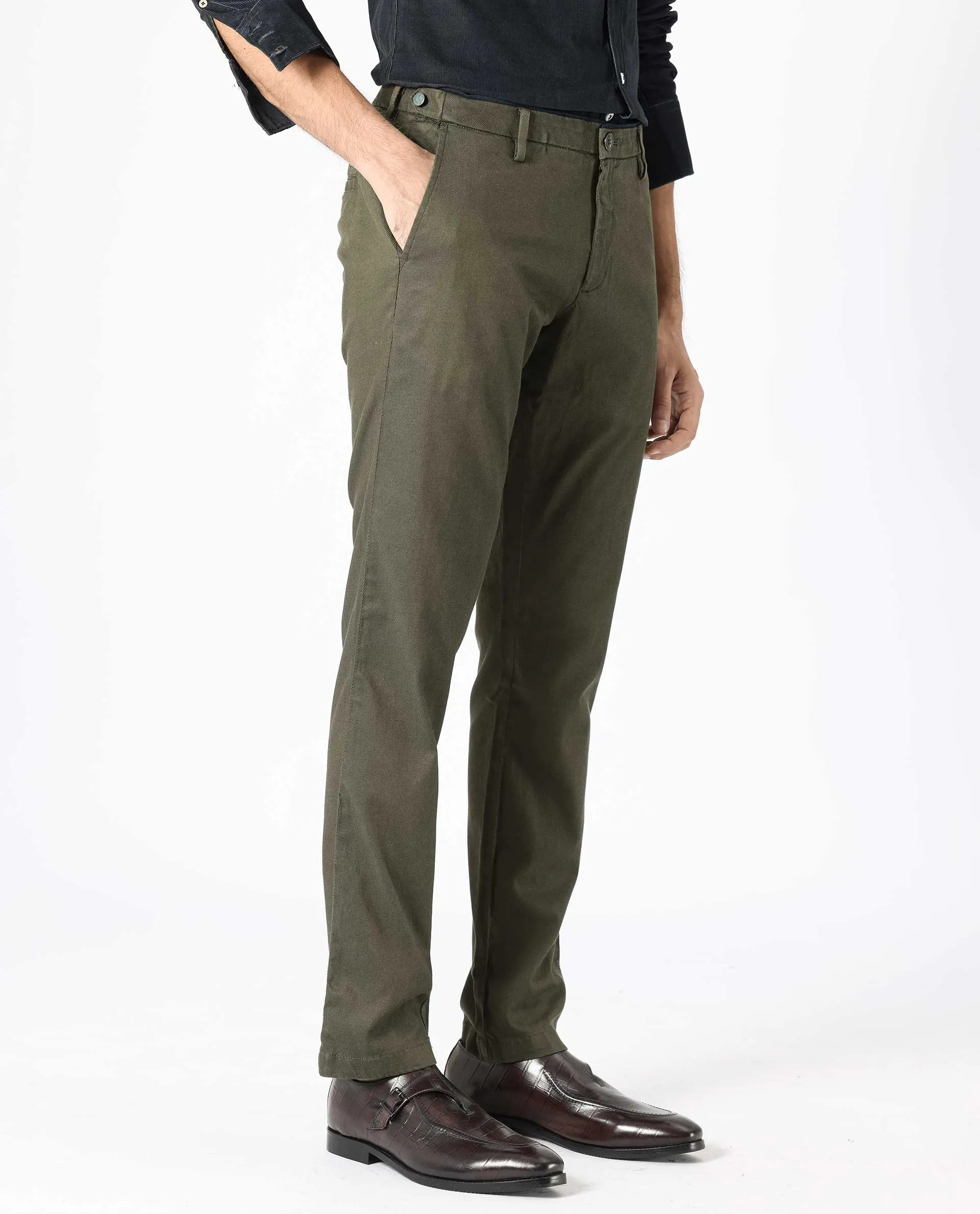 Rare Rabbit Men's Cellular Olive Solid Mid-Rise Regular Fit Twill Trouser