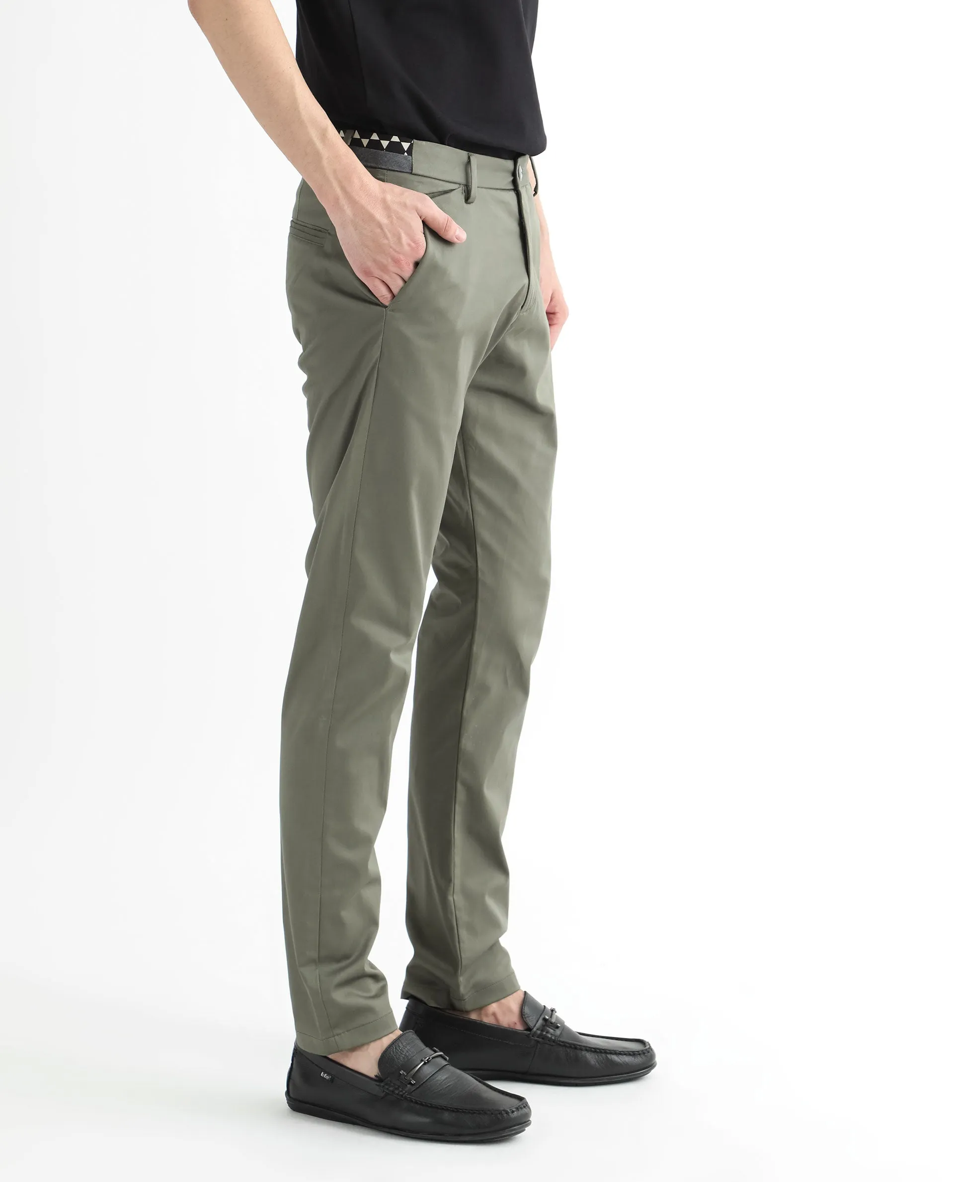 Rare Rabbit Men's Daron Olive Solid Mid-Rise Regular Fit Stretch Trousers