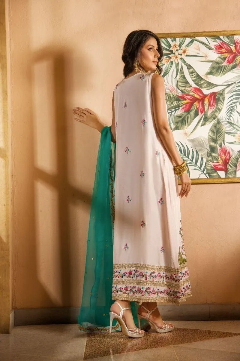 Shehrnaz - SHK-1135 - 3 Piece - Pale pink - Embroidered