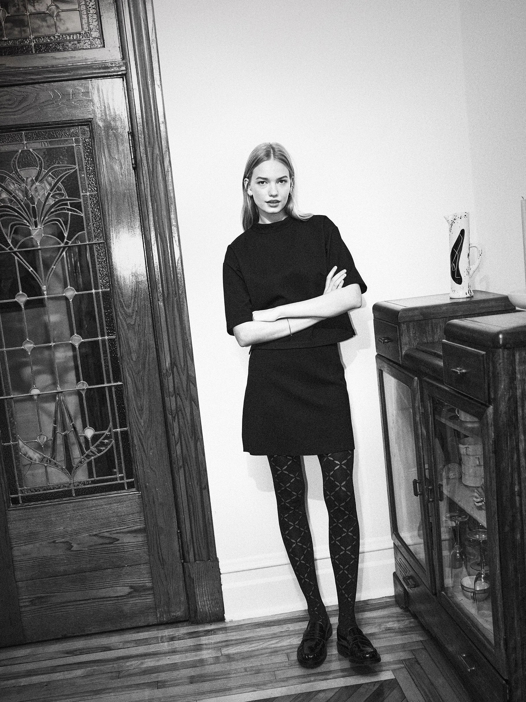 The Elbow Sleeve Mock Neck in Black