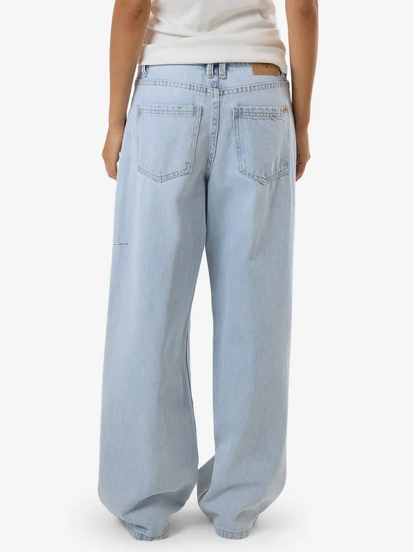THRILLS Billie Low Jean - LIGHT ASH BLUE